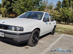 1992 Opel Vectra 1.6i