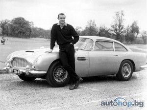 Aston Martin DB5 се развихря пак с Джеймс Бонд