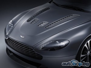 Aston Martin ще представи роудстър V12 Vantage в Женева