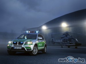 BMW глези полицията