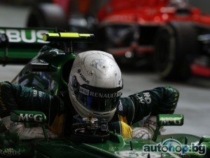 Caterham поднови договора с Renault