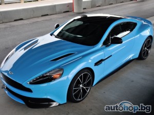 Daimler увеличава акциите си в Aston Martin