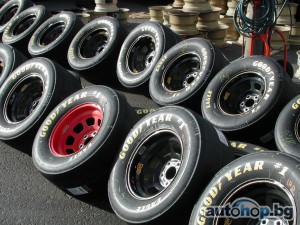 Goodyear преподписва с NASCAR