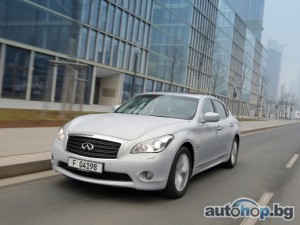 Infiniti M35h падна под 160 г/км CO2