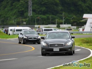 Infiniti М е с трите системи за предотвратяване на инциденти, препоръчани от NCAP