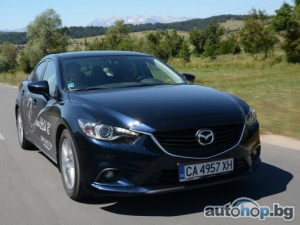 Mazda 6 Skyactiv-G 2.0i: седан за пример