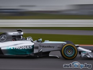 Mercedes F1 W05 дебютира на Херес