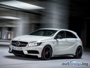 Mercedes представя A45 AMG