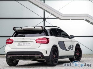 Mercedes разкри GLA 45 AMG в Лос Анджелис