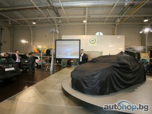 Opel представи Ampera на Автомобилен салон София 2011