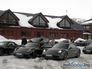 Porsche тества новите модели в зимни условия