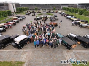 ROLLS-ROYCE отпразнува век на модела си SILVER GHOST