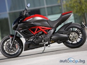 Top Speed отличи Ducati Diavel с приза „Мотоциклет на 2010 г.