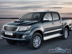 Toyota Hilux струва само 33 250 лв. без ДДС у нас