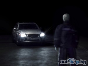 Volvo XC90 се паркира само, докато вие стоите отвън