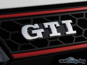 Бъдещият Volkswagen Golf GTI олеква със 100 кг