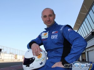 Кралев ще кара в европейския шампионат за туристически коли