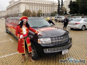 Най-големият автомобил на планетата обикаля София