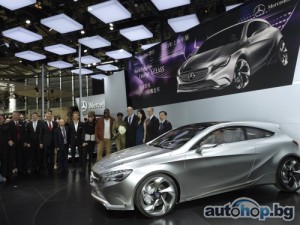 Показаха A-Class Concept първо в Шанхай, а после и в Ню Йорк 