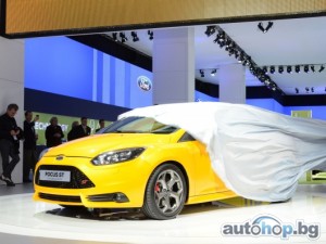 Покривалото от Focus ST падна, Evos също е на линия (ГАЛЕРИЯ )