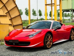 Продават Ferrari 458 Italia Niki Lauda за 285 хил. евро