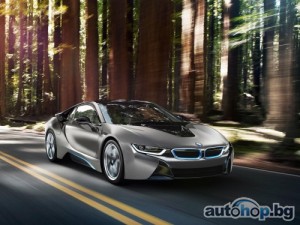 Продават специално BMW i8 в Пебъл Бийч