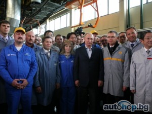 Путин откри най-големия автомобилен завод в света