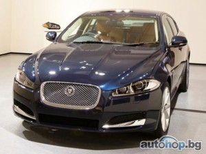 Първа снимка на обновения Jaguar XF