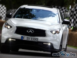 Първото Infiniti FX Sebastian Vettel Edition дебютира в Гудууд