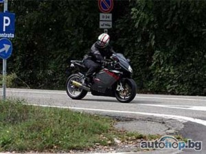 Цената на MV Agusta F3 ще е 9000 евро