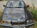 1993 BMW 320