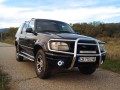 Продавам 2000 Ford Explorer, Автомобил