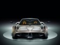 Pagani Huayra: Луд на шарено се радва