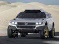 Екслузивно от Volkswagen: Златен Touareg и спортен Race Touareg 3