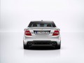 Официално: Mercedes C 63 AMG 2011