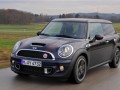 MINI през 2011 г.: повече спортен дух и неограничени възможности за индивидуализиране