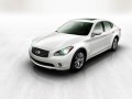 Infiniti M Hybrid 2012 и купето IPL G дебютират в Лос Анделис