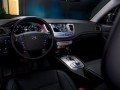 Hyundai Genesis 2012 впечетлява с мощност, технологии и дизайн 