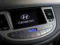 Hyundai Genesis 2012 впечетлява с мощност, технологии и дизайн 