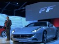 Ferrari показа FF