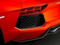 Автосалон Женева 2011: Lamborghini Aventador LP 700-4 е широко 2.26 метра