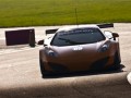 Състезателният McLaren MP4-12C премина успешно първото си изпитание