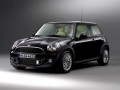 Ексклузивно MINI от GOODWOOD дебютира на Автомобилното изложение в Шанхай