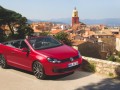 Golf Cabriolet: Нови снимки и видео