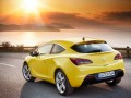 Opel показа Astra GTC. Заявки от днес (Видео)