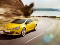 Opel показа Astra GTC. Заявки от днес (Видео)