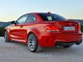 BMW 1 Series M Coupe: Дрифт... като за последно (Видео)