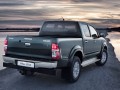 Нов, по-комфортен и по-мощен Hilux 2012