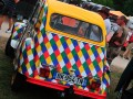 В Салбри, Франция посрещнаха близо 7000 модела Citroen 2 CV от цял свят