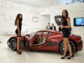 Най-хубавите хостеси – на щандовете на Jeep и Rimac